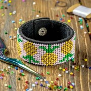 Набір для вишивання бісером на штучній шкірі Волшебная страна Браслет (3х17см) FLBB-107