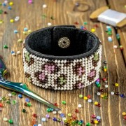 Набір для вишивання бісером на штучній шкірі Волшебная страна Браслет (3х17см) FLBB-108