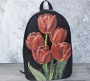 Рюкзак для вишивки бісером Червоні тюльпани 
