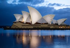 Схема вышивки бисером на атласе Сиднейская опера