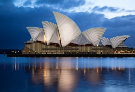 Схема вышивки бисером на атласе Сиднейская опера